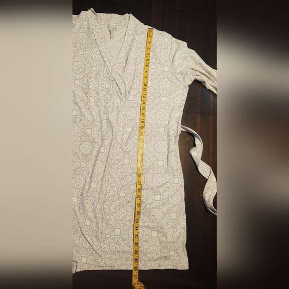 Pajama Drama Wrap Robe Sz L/XL Grey & White - Picture 9 of 9